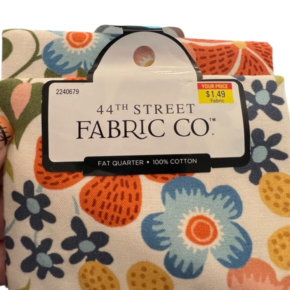 44th Street Fabric Co 2 FAT QUARTERS SPRINGTIME FLORALS 100% COTTON FABRIC Boho - Picture 3 of 7